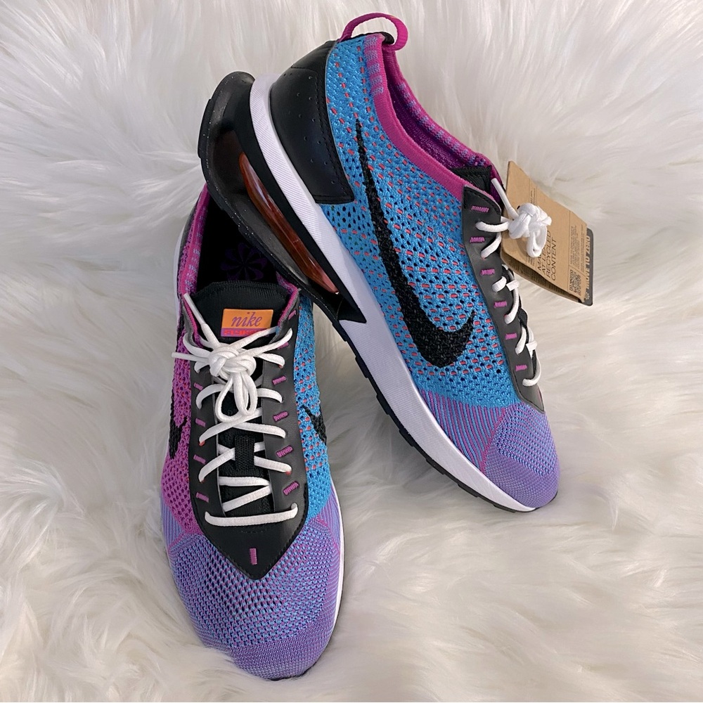 NIKE Women Air Max Flyknit Racer